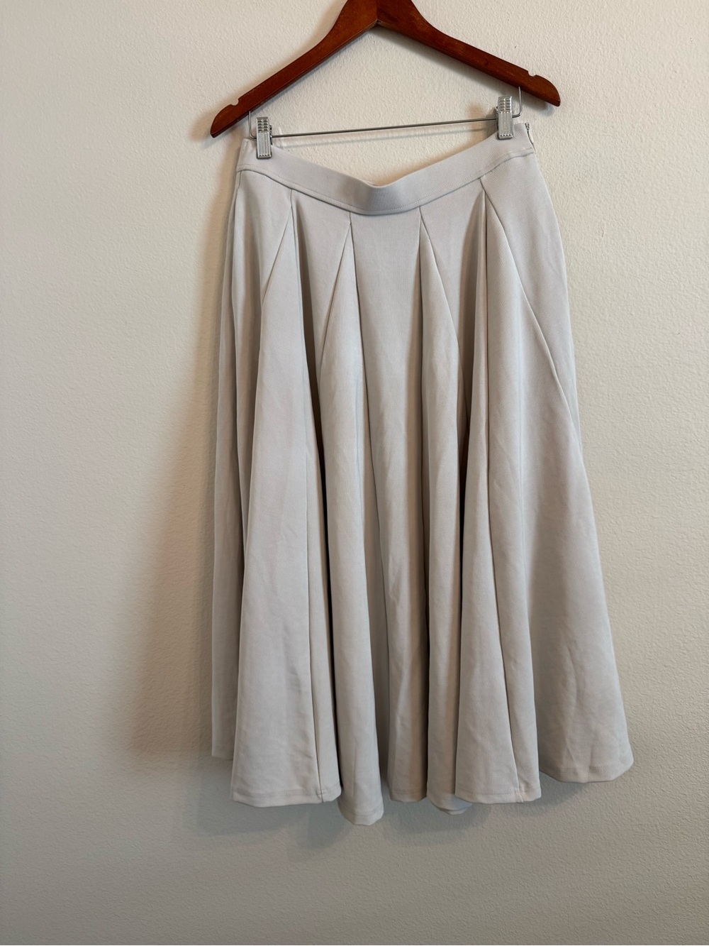 OGL Pleated Skirt Pockets